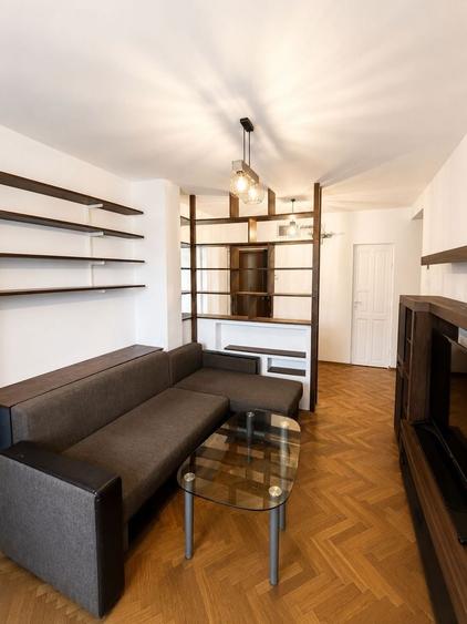 Apartament cu 3 camere decomandat în Spitalul Județean