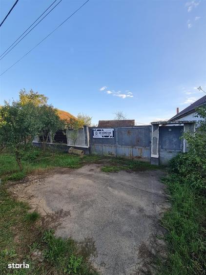 Teren de 4100 mp, în Nojorid