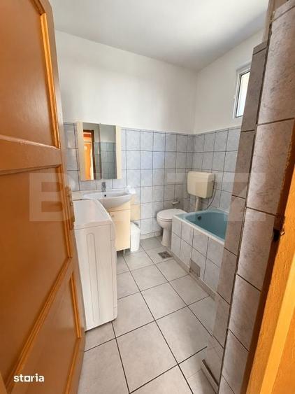 Casă cu 4 camere cu Teren 1479 Mp în Șoimuș