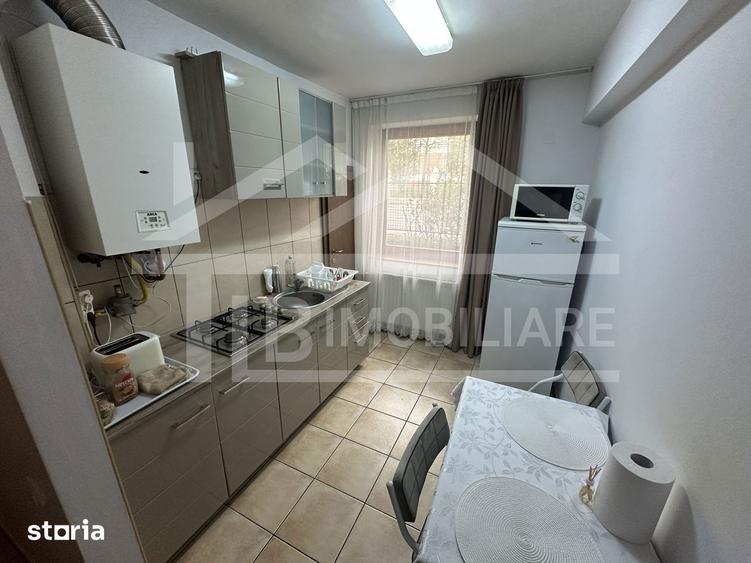 Apartament cu 2 camere decomandat în Cornișa