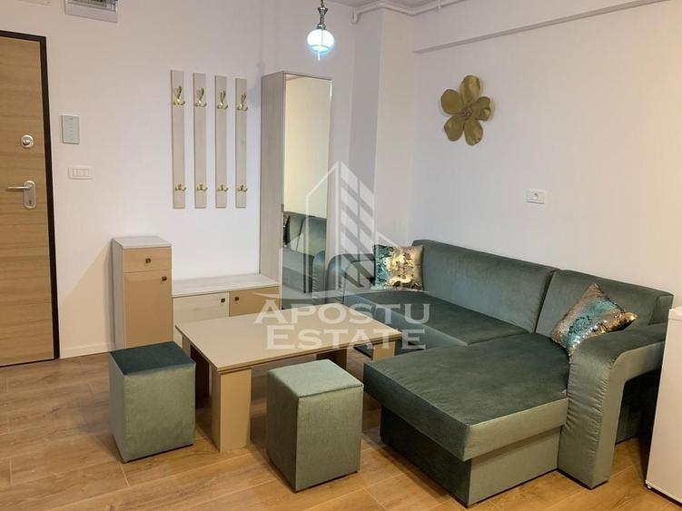 Apartament cu 2 camere semidecomandat în Torontalului
