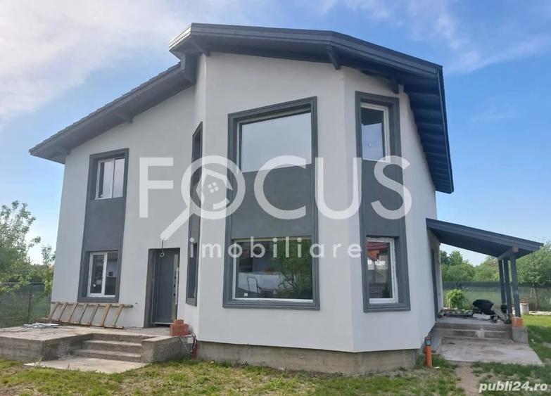 Casă cu 5 camere în Central