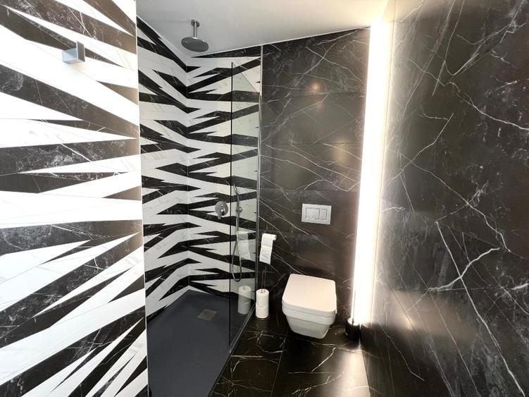 Apartament cu 4 camere semidecomandat, mobilat în Gheorgheni