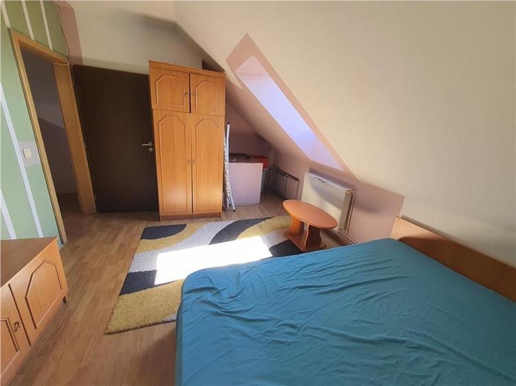 Apartament cu 2 camere semidecomandat, mobilat în Vasile Aaron
