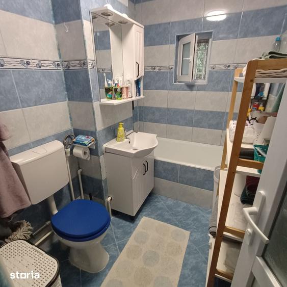 Apartament cu 3 camere în Far
