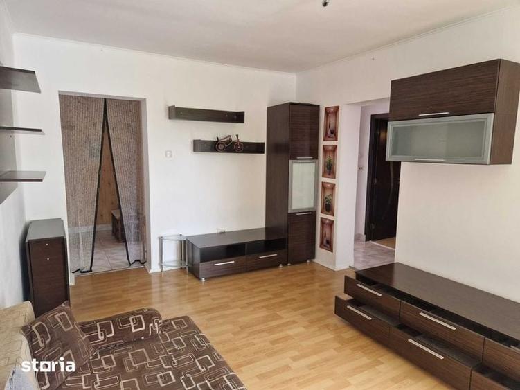 Apartament cu 2 camere în Micro 15