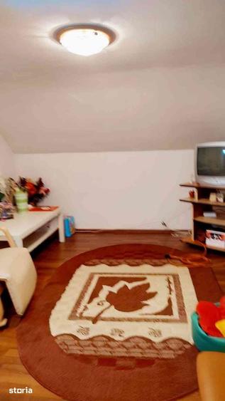 Casă cu 4 camere cu Teren 416.98 Mp în Olanu