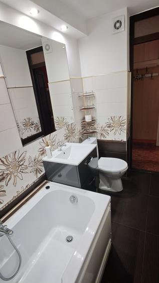 Garsonieră decomandată în Muncii