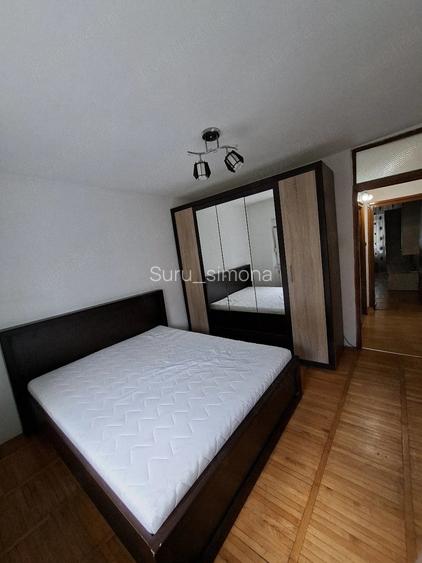 Proprietar inchiriez ap. 2 camere spatios decomandat