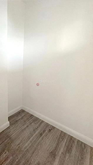 Apartament cu 2 camere decomandat, mobilat în Tractorul