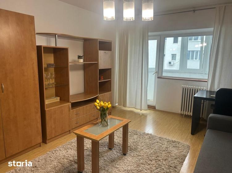 Apartament cu 2 camere decomandat în Tei
