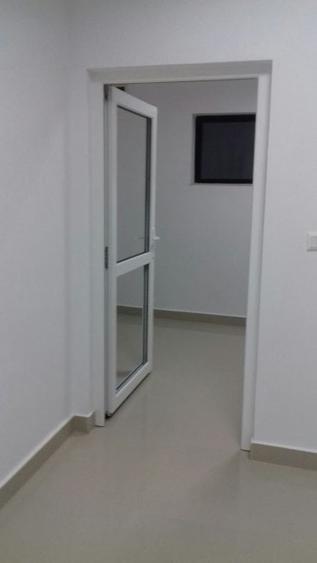 Spațiu comercial, de 67 mp, în Griviței