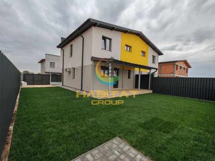 Casă individuală cu 4 camere cu Canalizare în Vidra