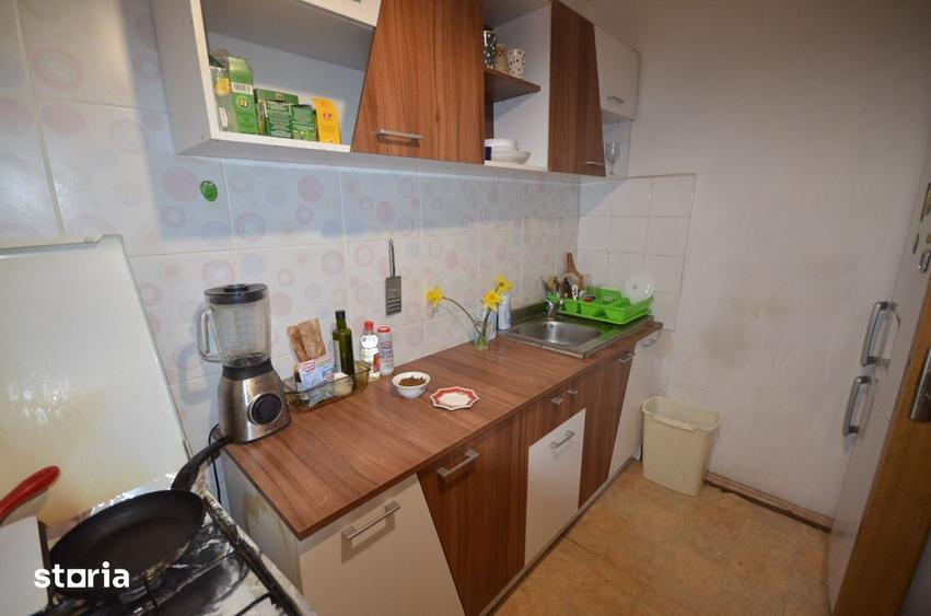 Apartament cu 3 camere decomandat în Pantelimon