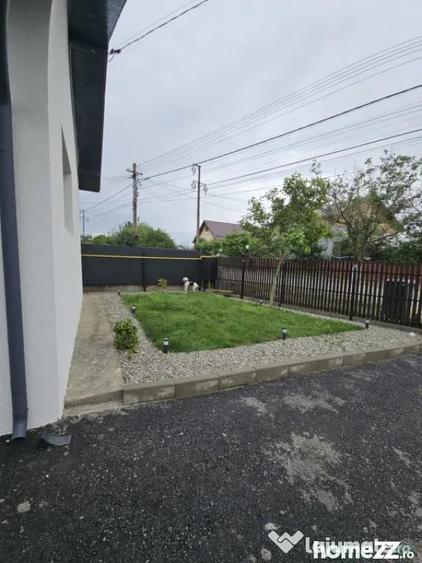 Casă cu 3 camere cu Teren 800 Mp în Păulești