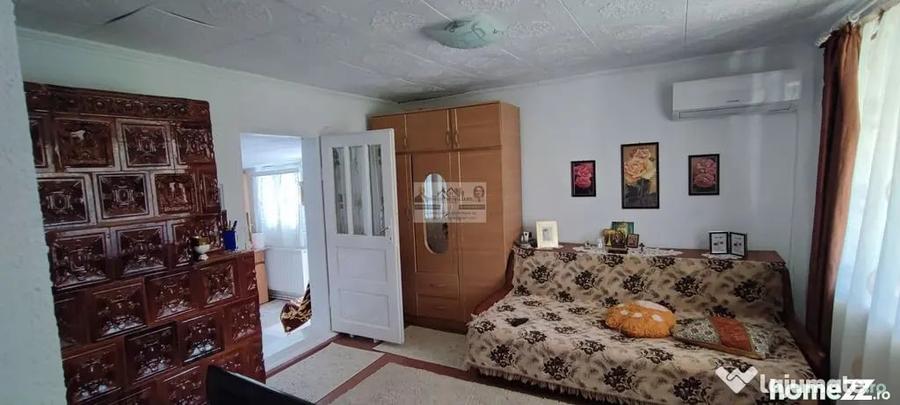 Casă cu 2 camere cu Teren 3811 Mp în Buciumeni