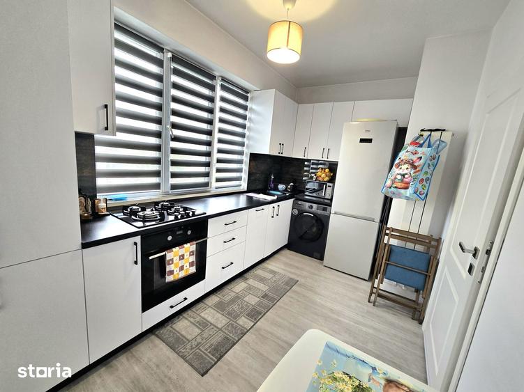 Apartament cu 3 camere în Rediu