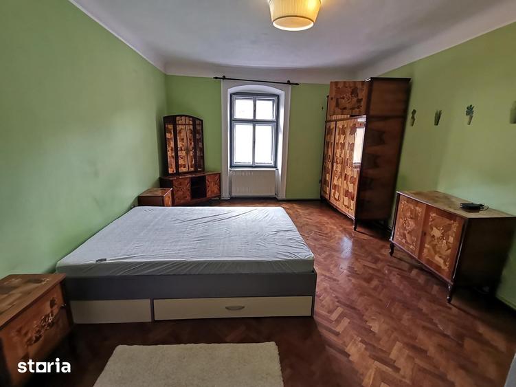 Apartament cu 2 camere decomandat în Orașul de Jos