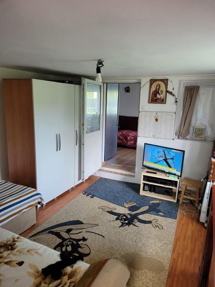 Casă cu 4 camere în Valea Popii