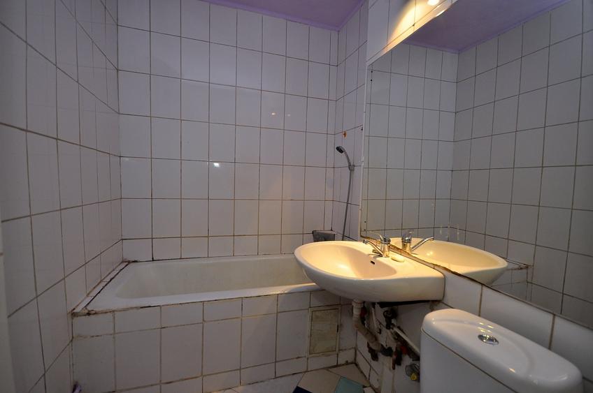 Apartament cu 2 camere semidecomandat în Crângași