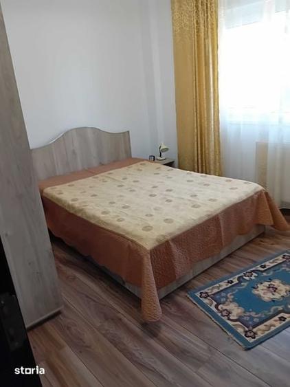Inchiriez apartament 2 camere, 350 E - 6