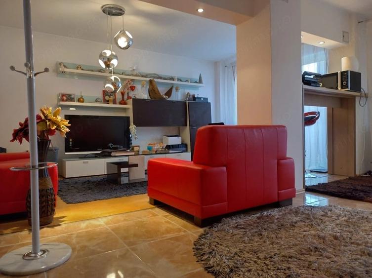 Apartament cu 2 camere decomandat în Calea Dumbrăvii