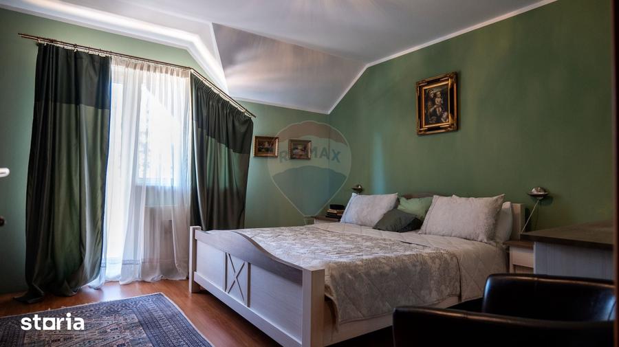 Casă cu 5 camere cu Teren 529 Mp în Balotești