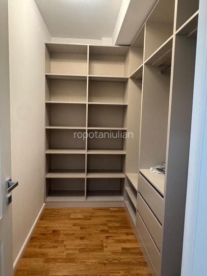Casă cu 4 camere cu Teren 75 Mp în Central