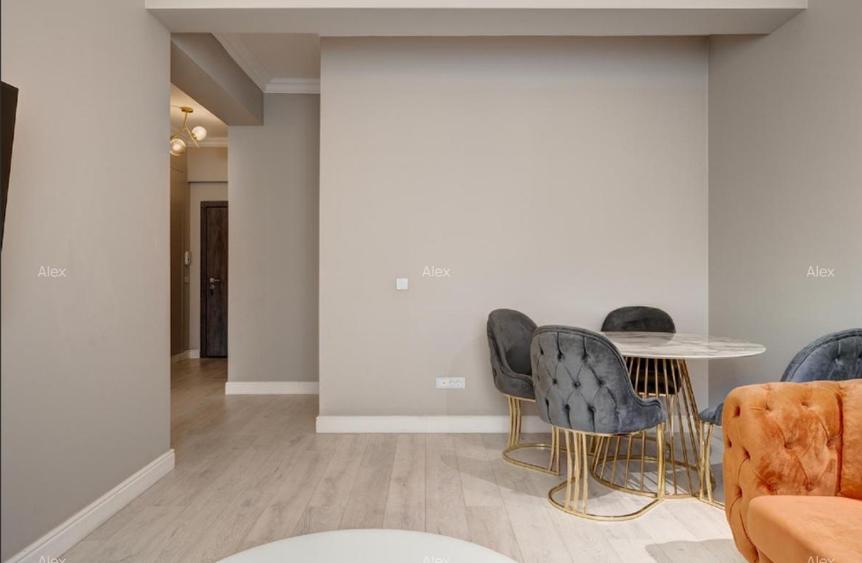 Apartament cu 2 camere semidecomandat în Băneasa