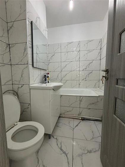 Apartament cu 2 camere decomandat în Mircea cel Bătrân
