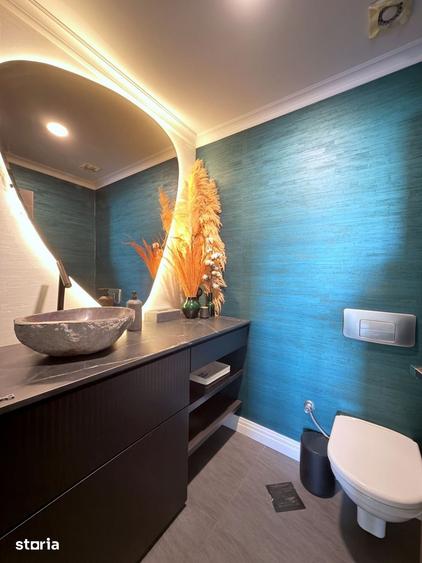 Apartament cu 4 camere în Tei
