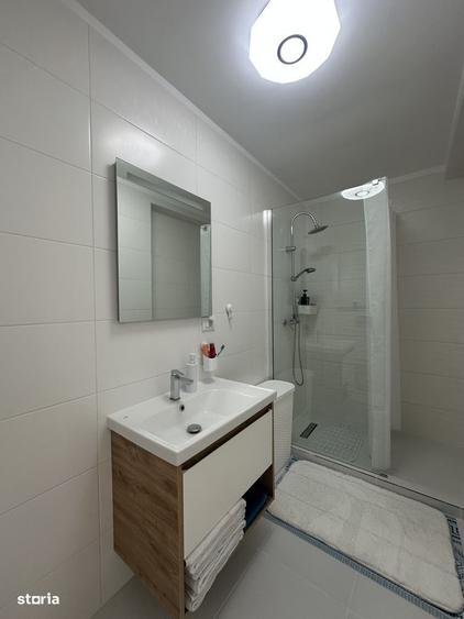 Casă cu 4 camere cu Teren 600 Mp în Strejnicu