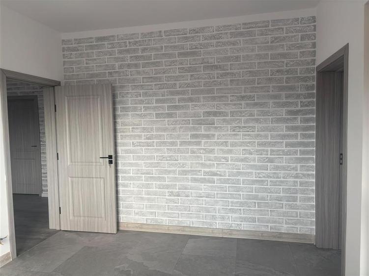 Casă cu 3 camere cu Teren 468 Mp în Sânmihaiu German