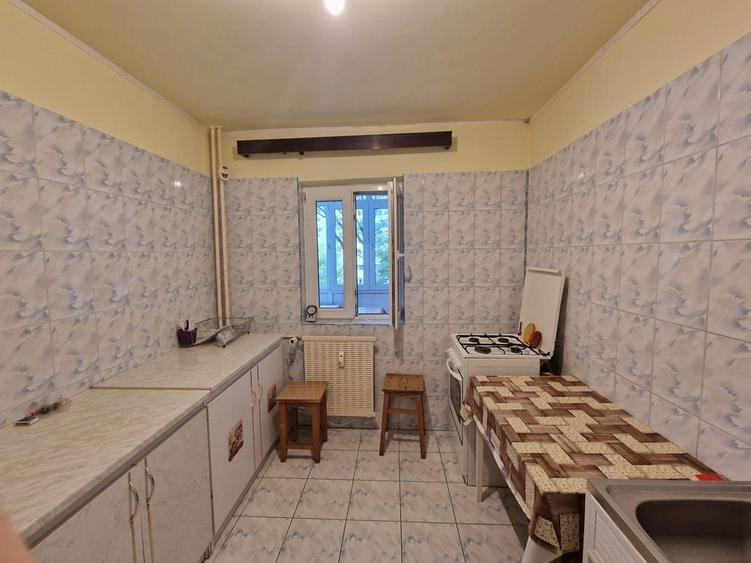 Apartament cu 2 camere decomandat în Gorjului
