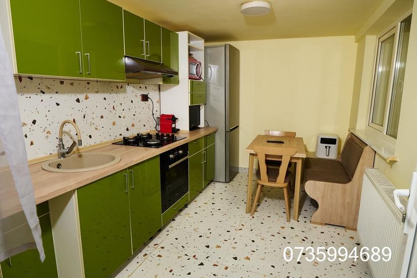 Casă cu 4 camere cu Teren 194 Mp în Central