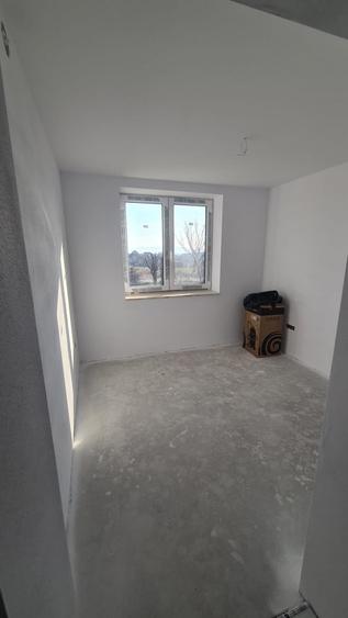 Duplex cu 5 camere cu Teren 576 Mp în Cetate