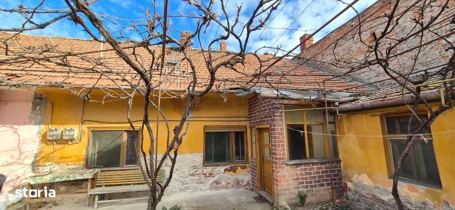 Apartament cu 2 camere în Pârneava