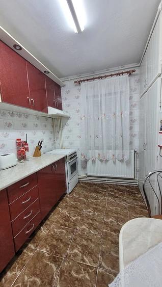 Apartament cu 2 camere semidecomandat în Micălaca