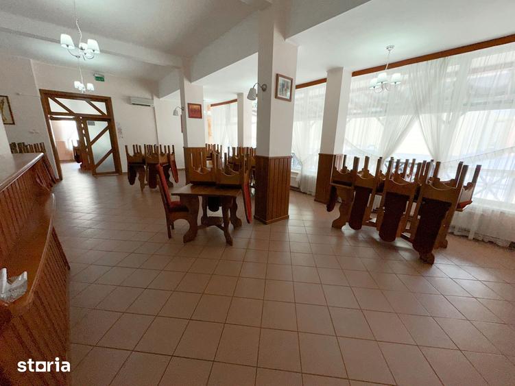 Spațiu comercial, de 250 mp, în Central