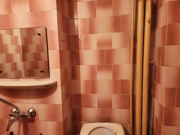 Apartament cu 4 camere decomandat în Gării