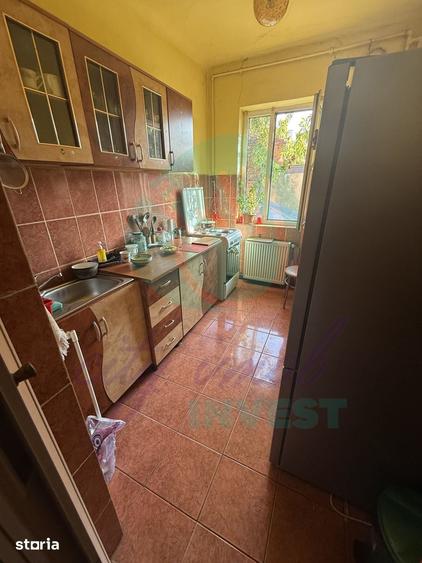 Casă cu 5 camere cu Teren 198 Mp în Decebal