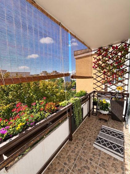 Apartament cu 2 camere decomandat în Între Lacuri