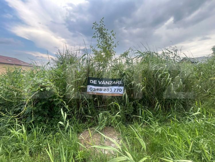 Teren de 775 mp, în Valea