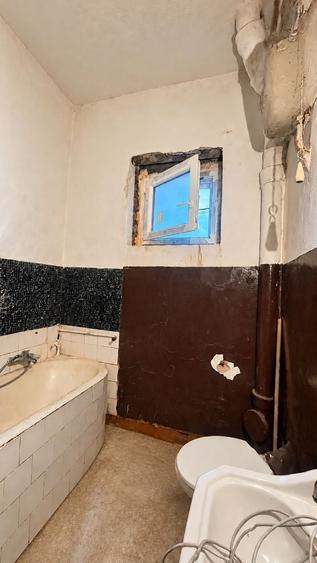 Apartament cu 2 camere decomandat în Șagului