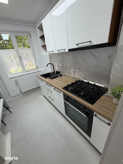 Apartament cu 2 camere în 22 Decembrie 1989