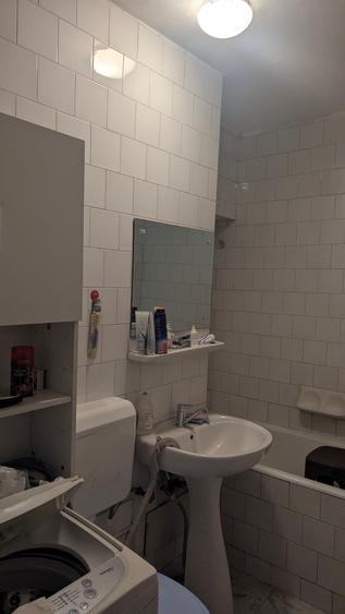 Apartament cu 4 camere decomandat în Mihai Bravu