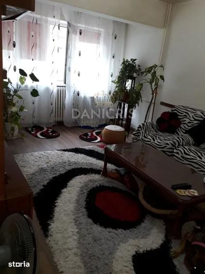 Apartament cu 2 camere decomandat în Inel II