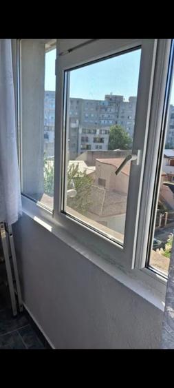 Apartament cu 2 camere semidecomandat în Casa de Cultură