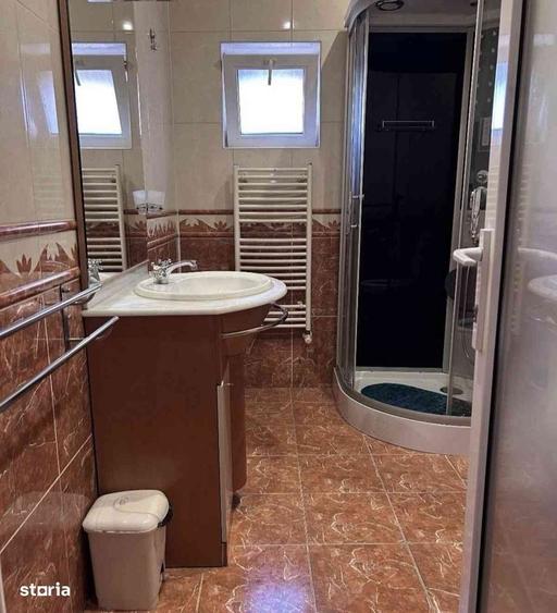 Casă cu 4 camere cu Teren 300 Mp în Rogerius