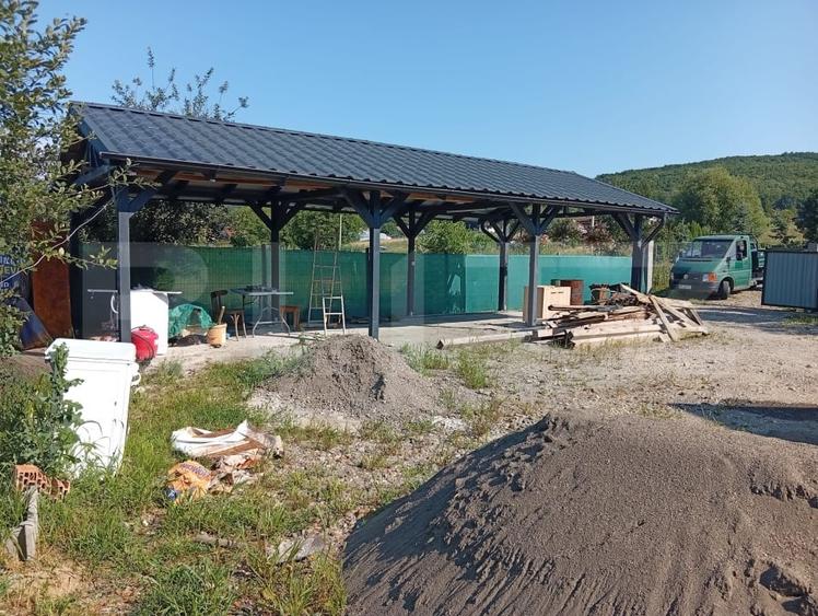 Casă individuală cu 3 camere cu Canalizare în Ivănești